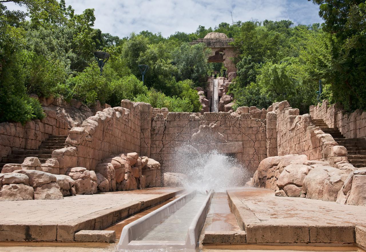 Bush Bungalows At Sun City Resort Rustenburg Exterior photo